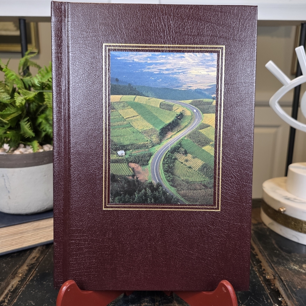 Long Road South Pan American Highway DELUXE Book | Nat Geo Travel Coffee Table